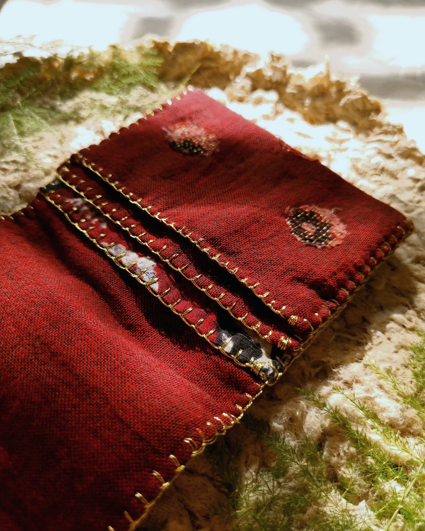 Scarlet Pocket